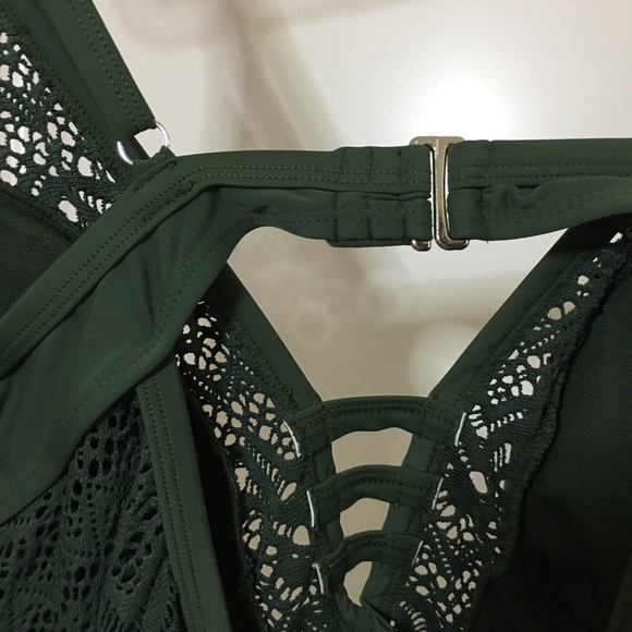 Sexy plus size swim suit - Picture 7 of 8